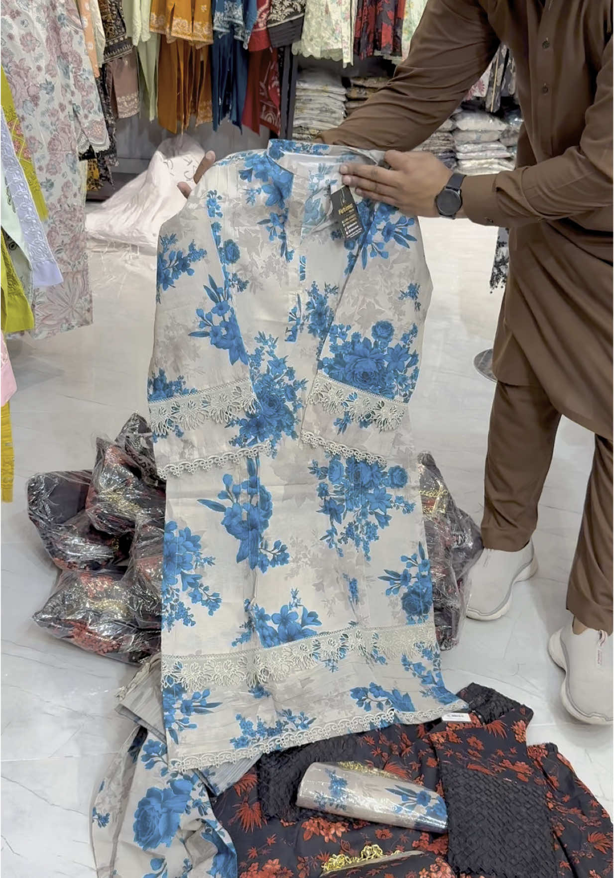 @Fatima Store