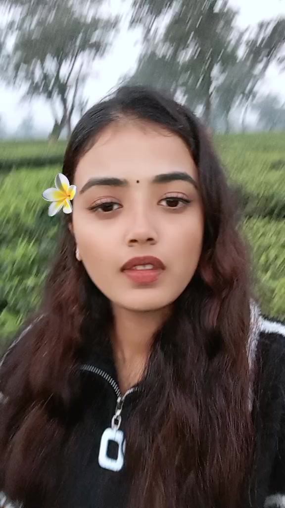 @Ashika🖤