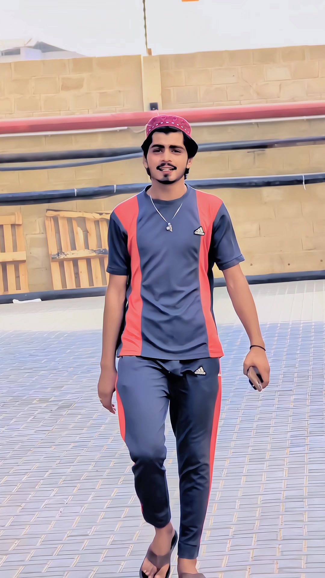 @معصوم پرندہ ظالم شکاری🦜🐦🥷