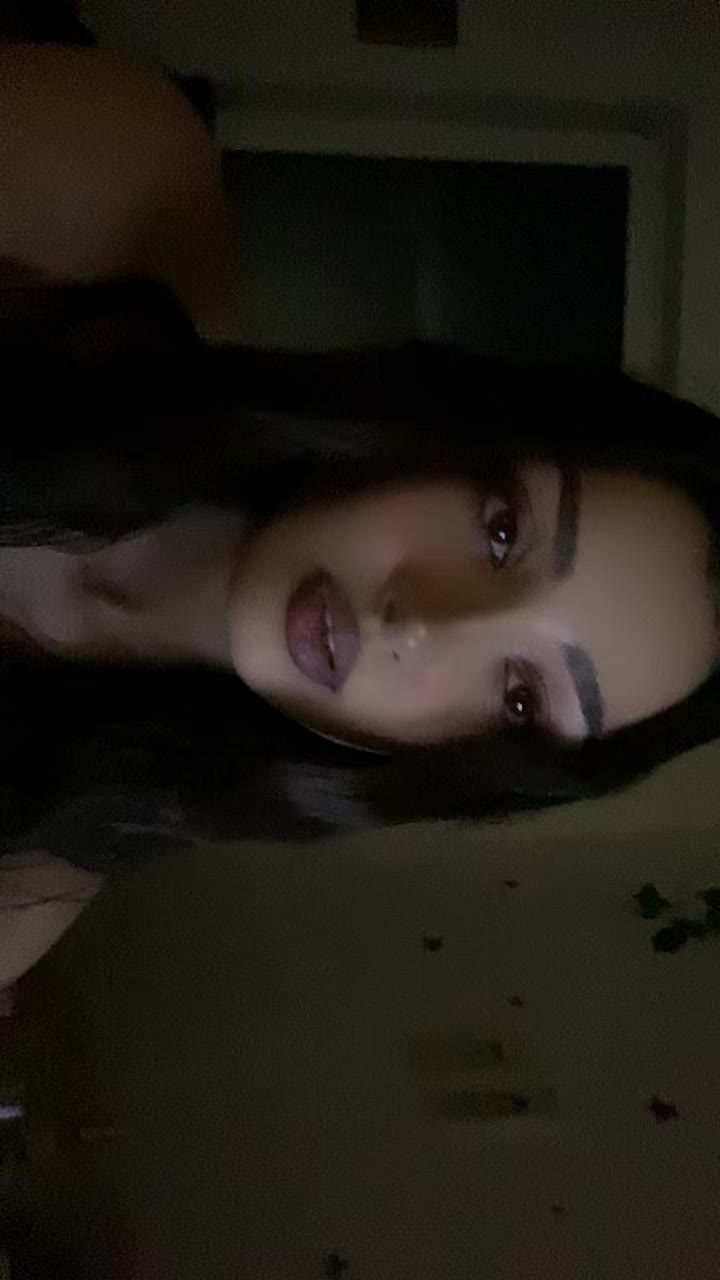 @glowbbyxo