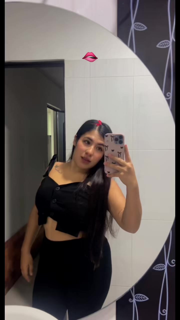 @Camila Alfonso