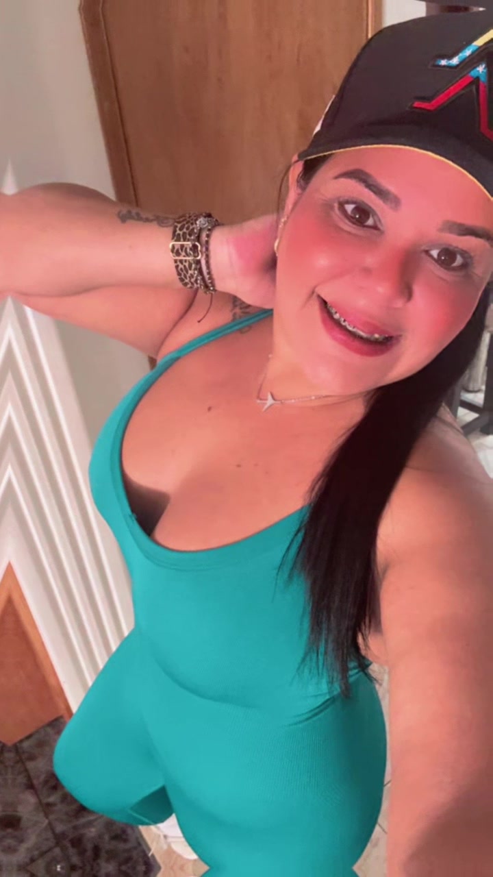 @anais