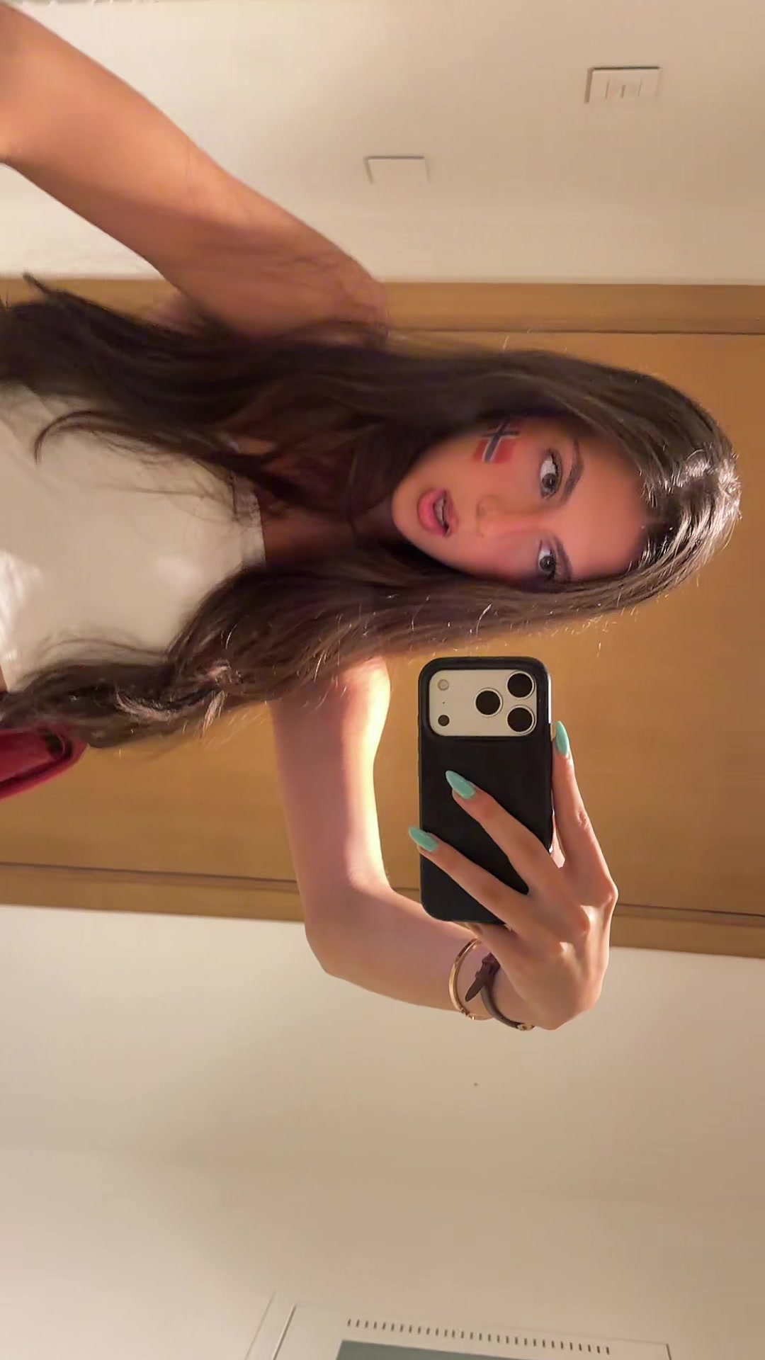 @Андия