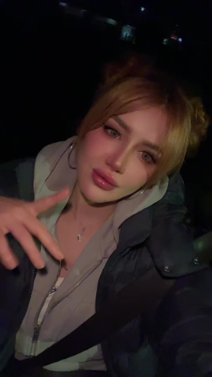 @Naya 🇸🇾🇱🇧