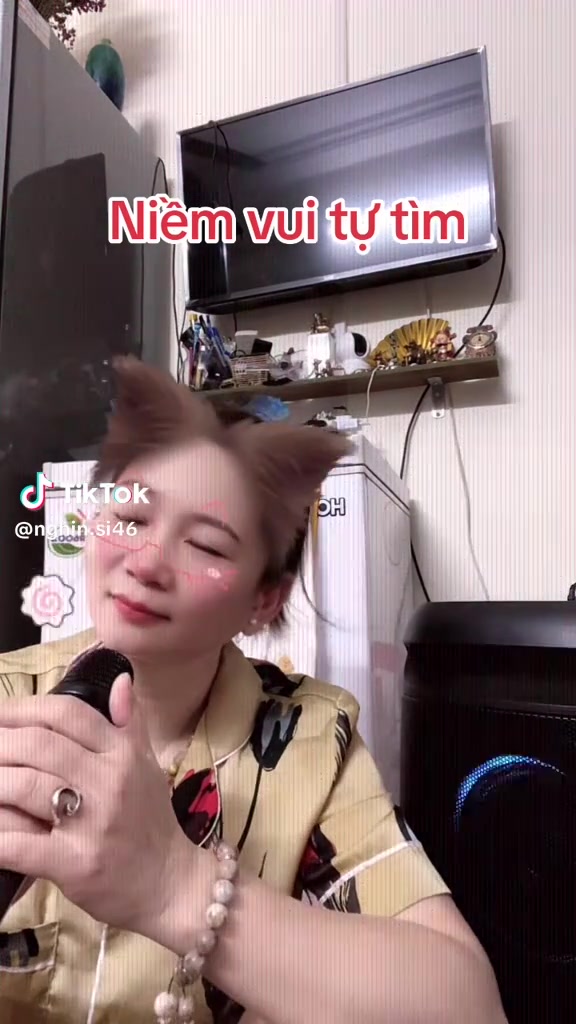 @Hoa sún ( nhí nhố)