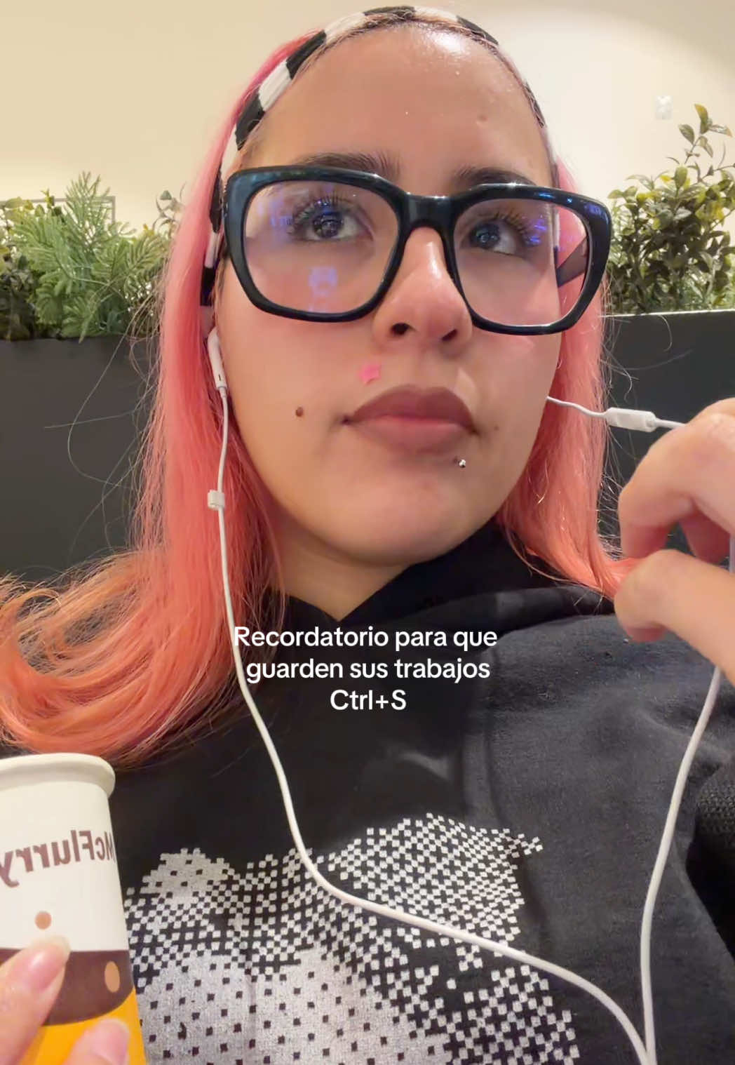 @Antito (✿◠‿◠)