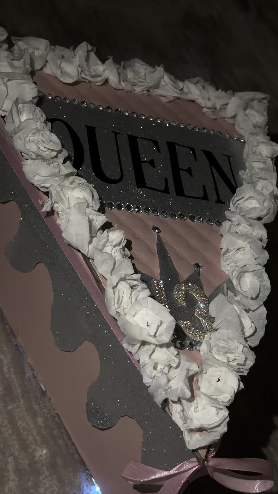 @𝐧𝐞𝐨𝐧𝐢𝐥𝐚