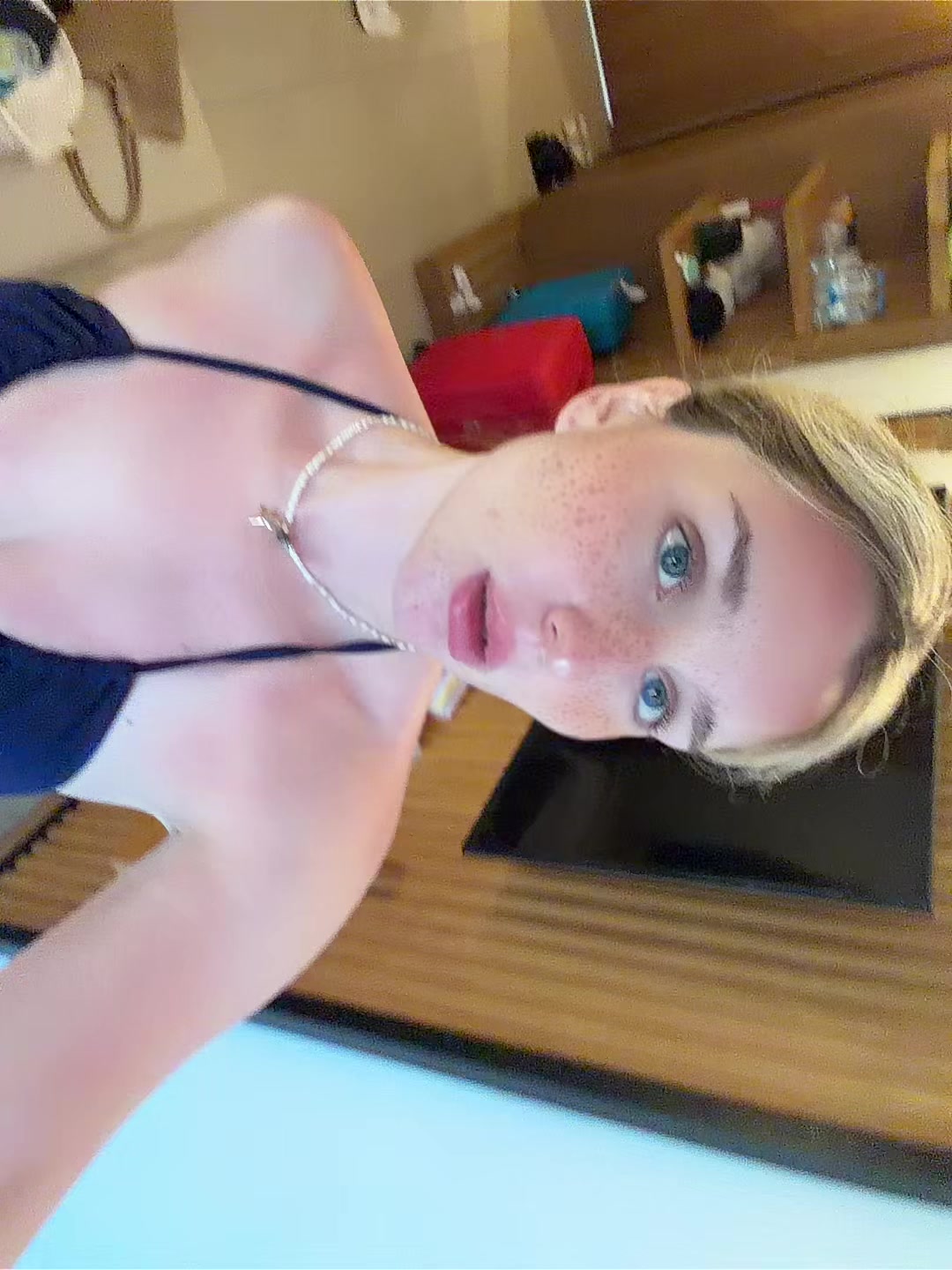 @heyypollya
