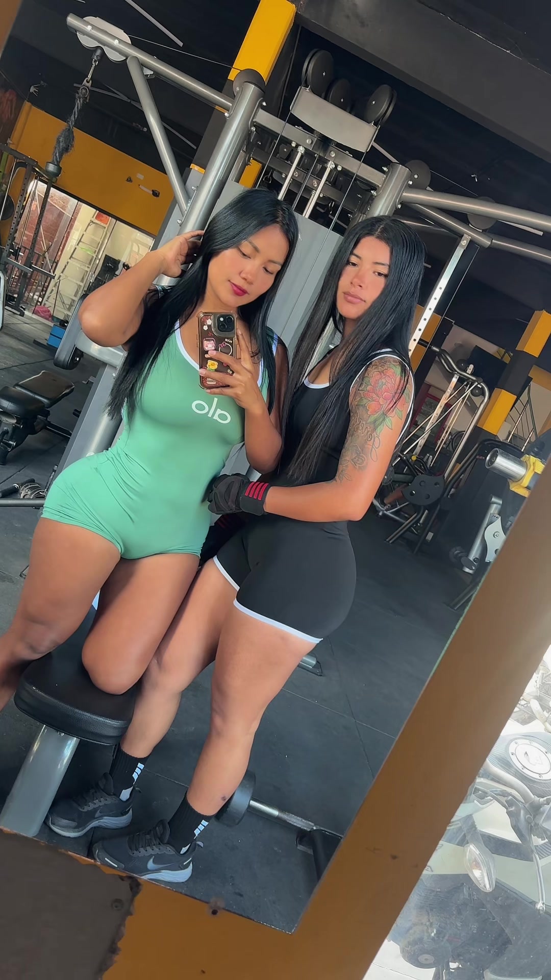 @MARGARITA BRAVO