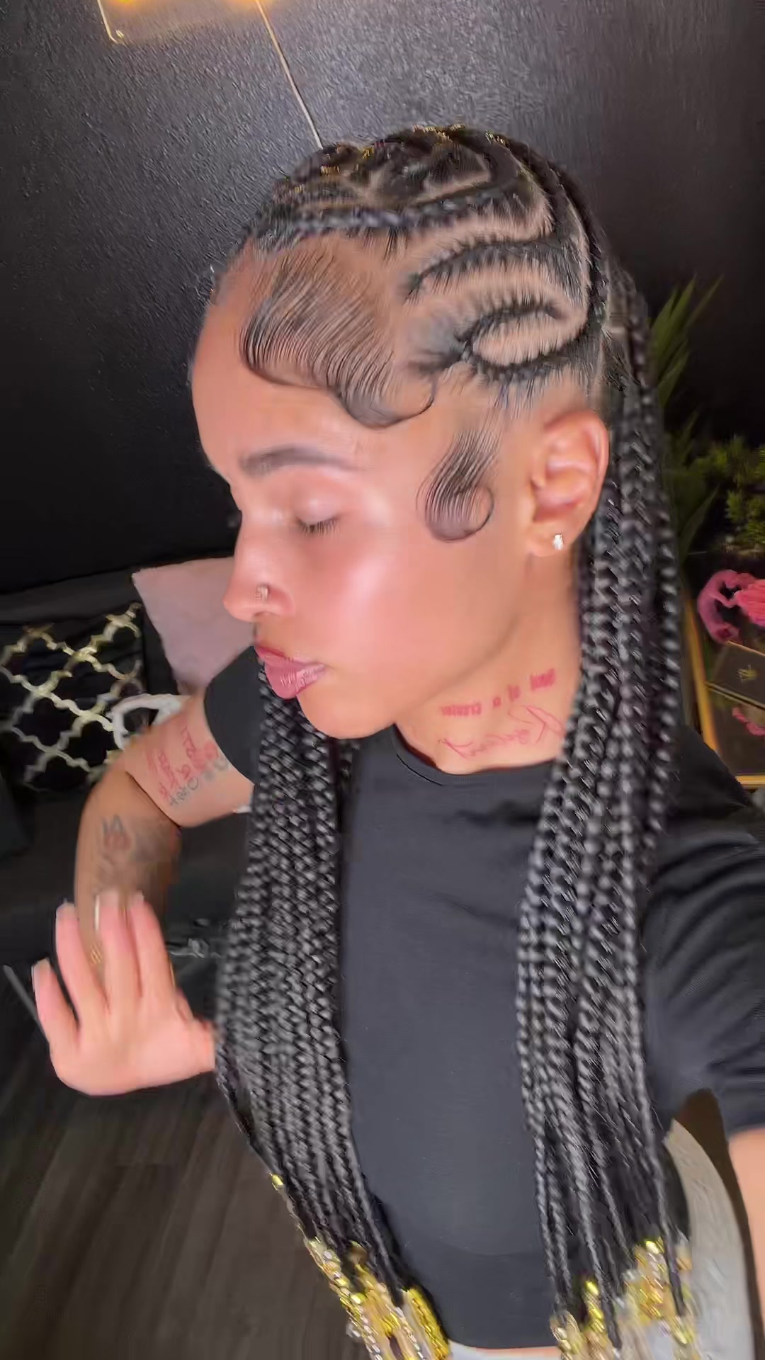 @0fficialkylahshanae