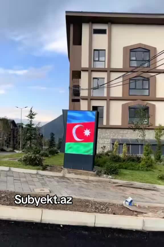 @Rövşən Hüseynov