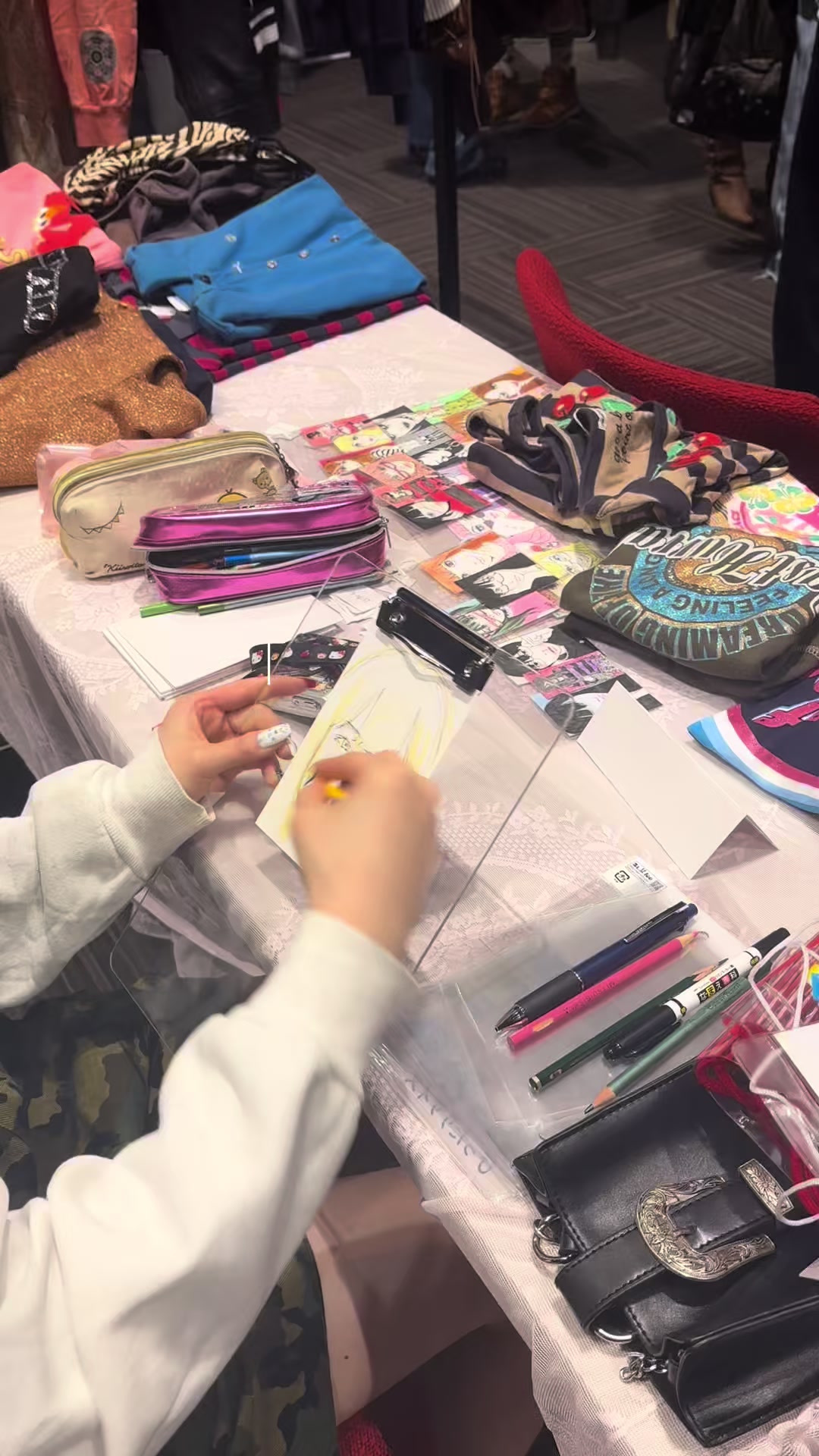 @RE FASHION MARKET