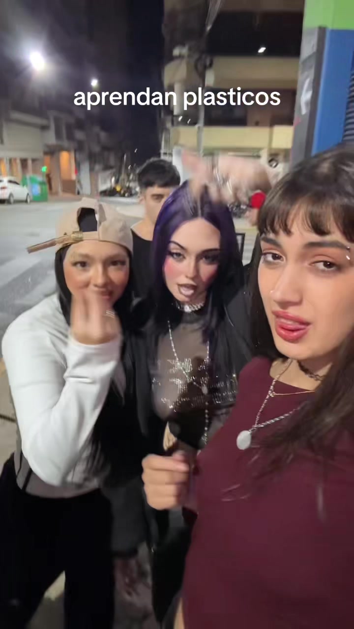 @lady★hell