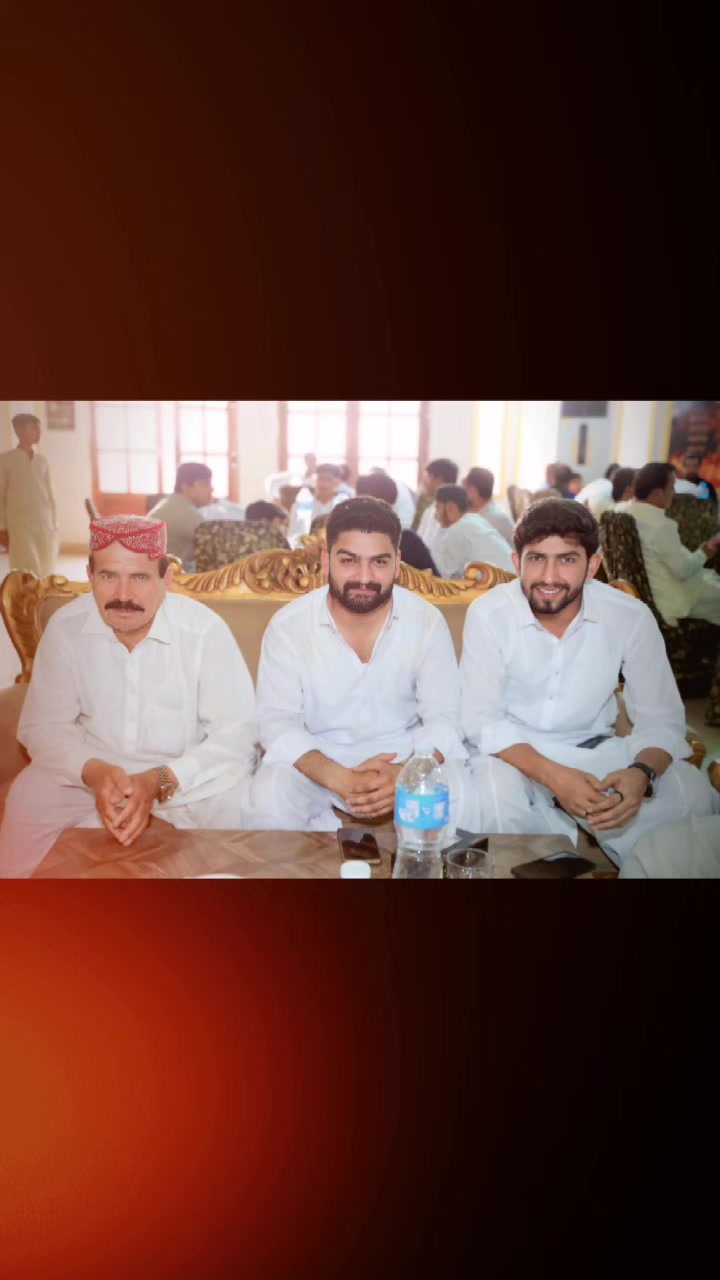 @اصغر راجپوت 🦁🔥
