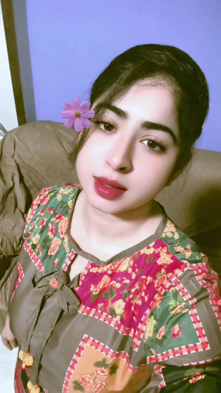 @ملکہ 😍❤️