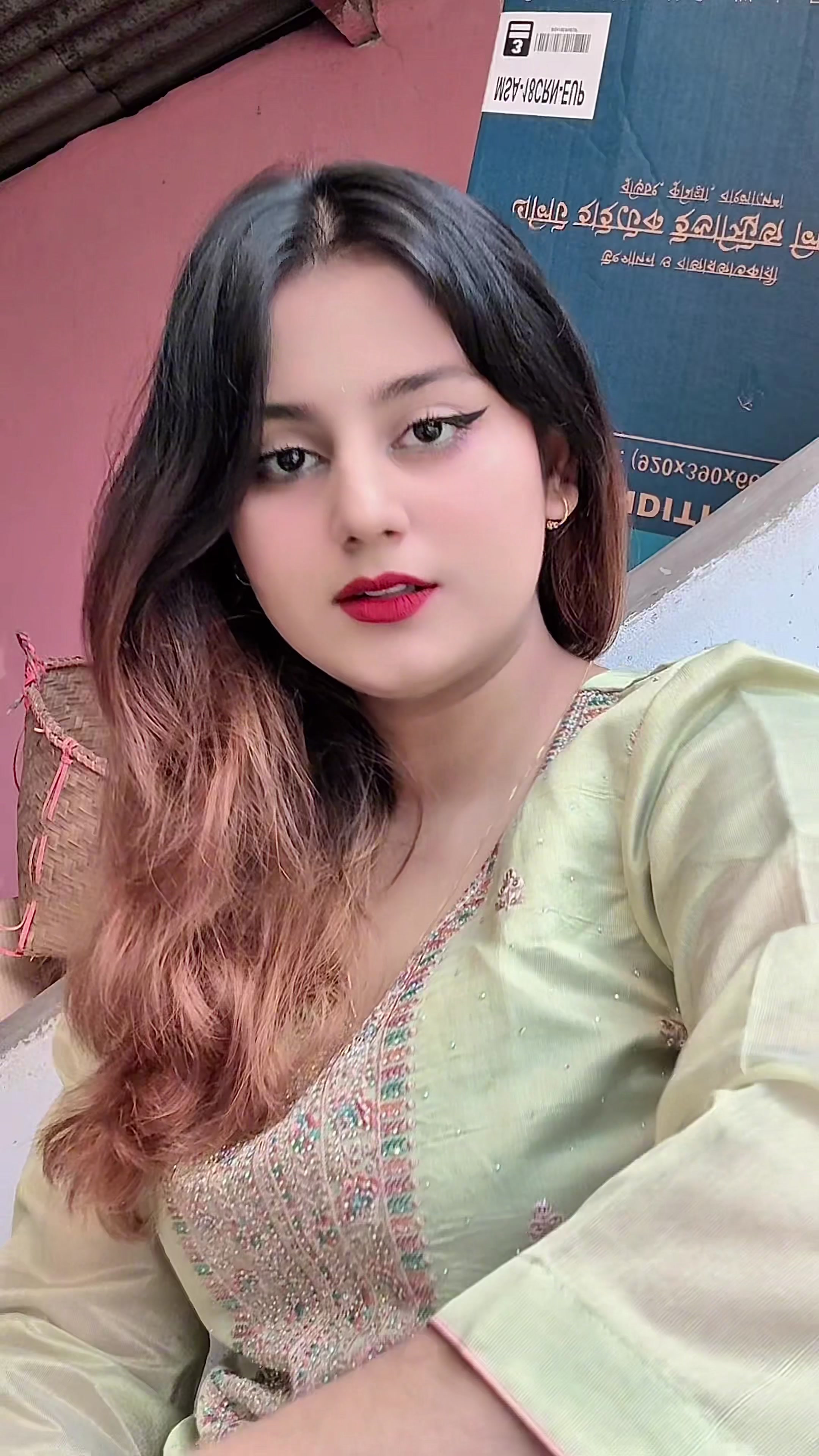 @Shobmoho