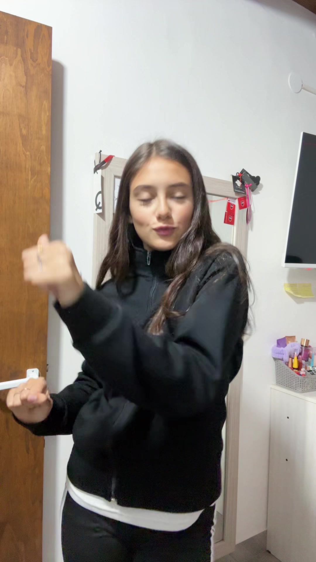 @kiki🪩
