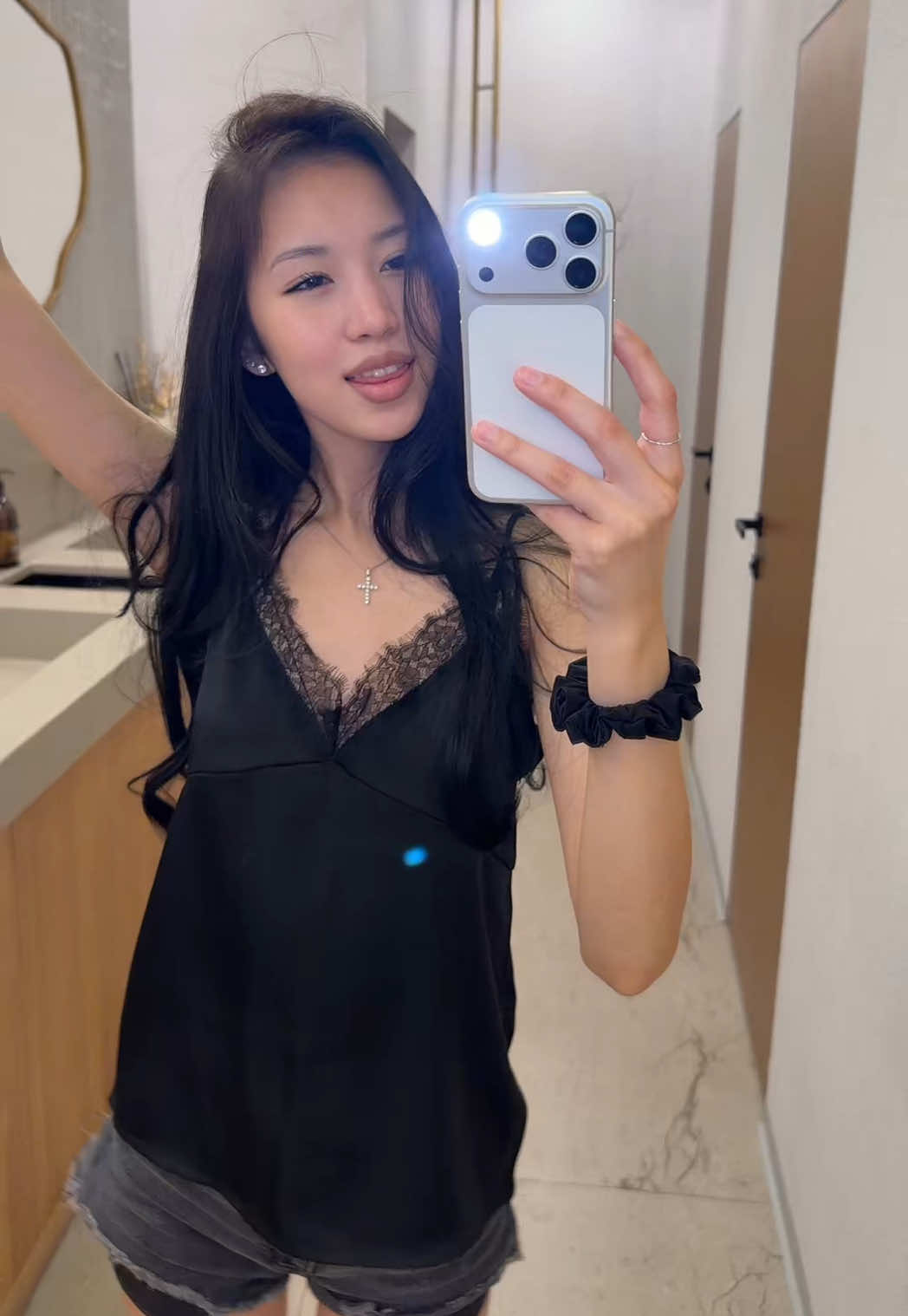 @yyumzhanaa