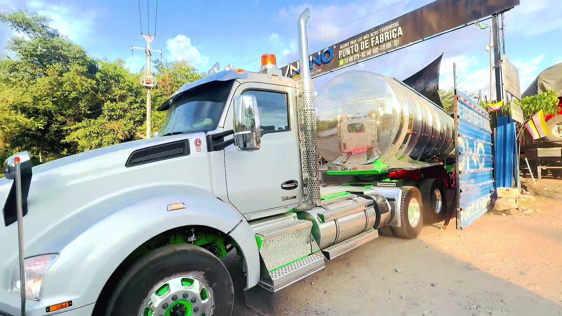 @ANDINO TRUCKS TRAILERS 🇨🇴🥇