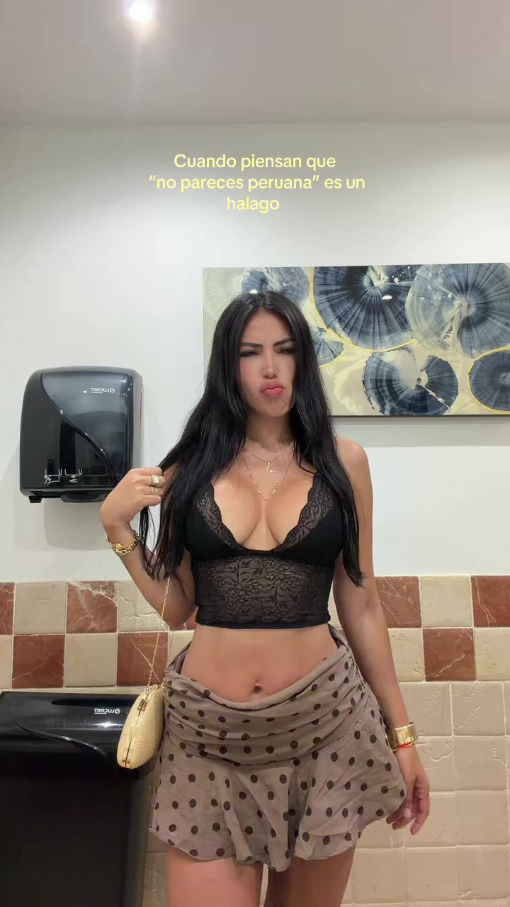 @leslyreynas