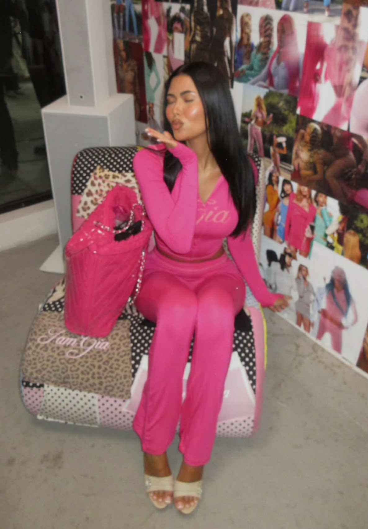 @I.AM.GIA