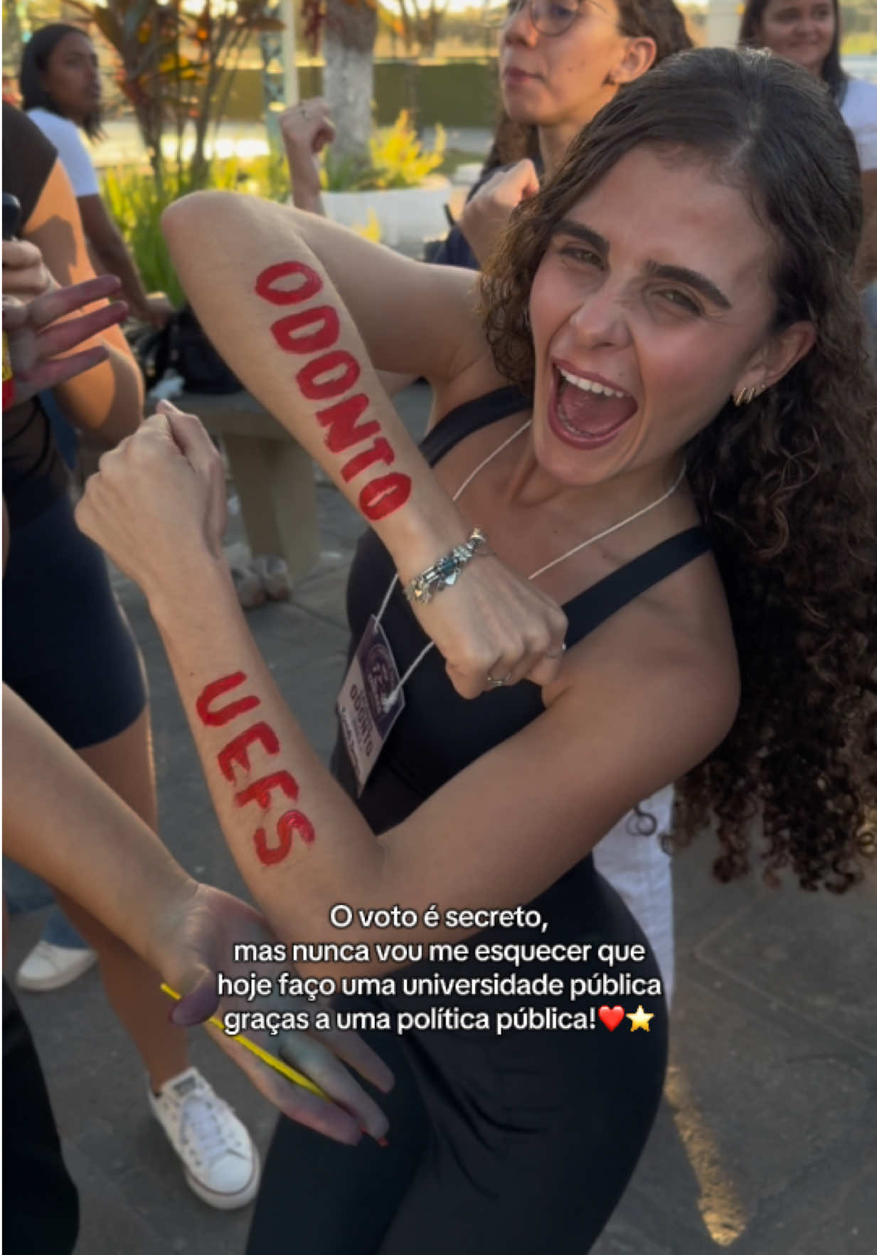 @Emili