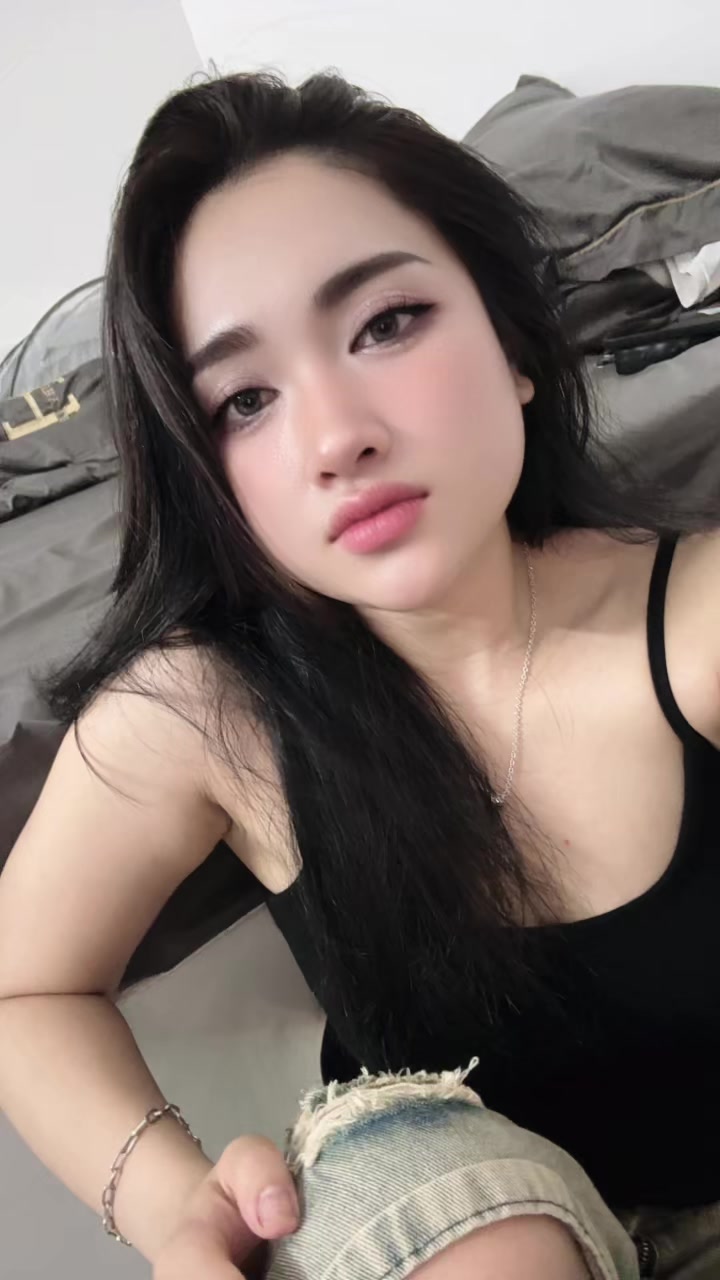 @Mai Thị Thu Hiền ( Vị Thần )