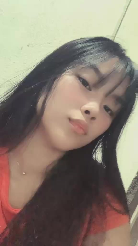 @Mica. _ella. č