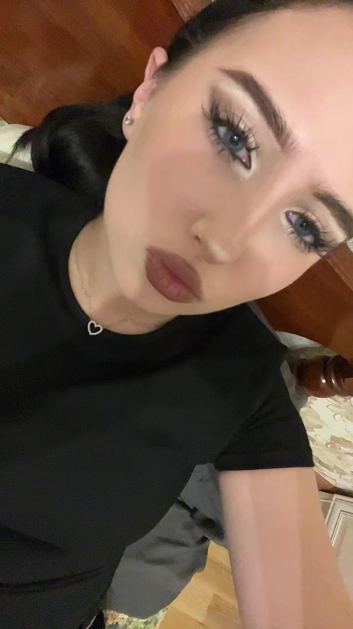 @лена вик