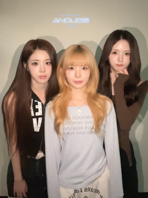 @tripleS