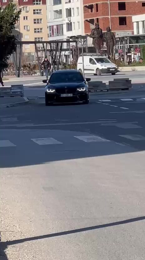 @FAZLIA🦁