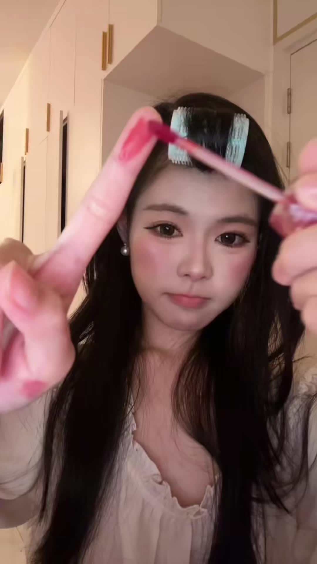 @🐇
