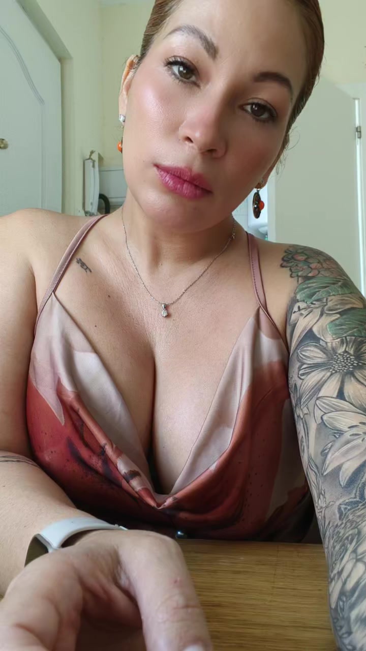 @roxxy