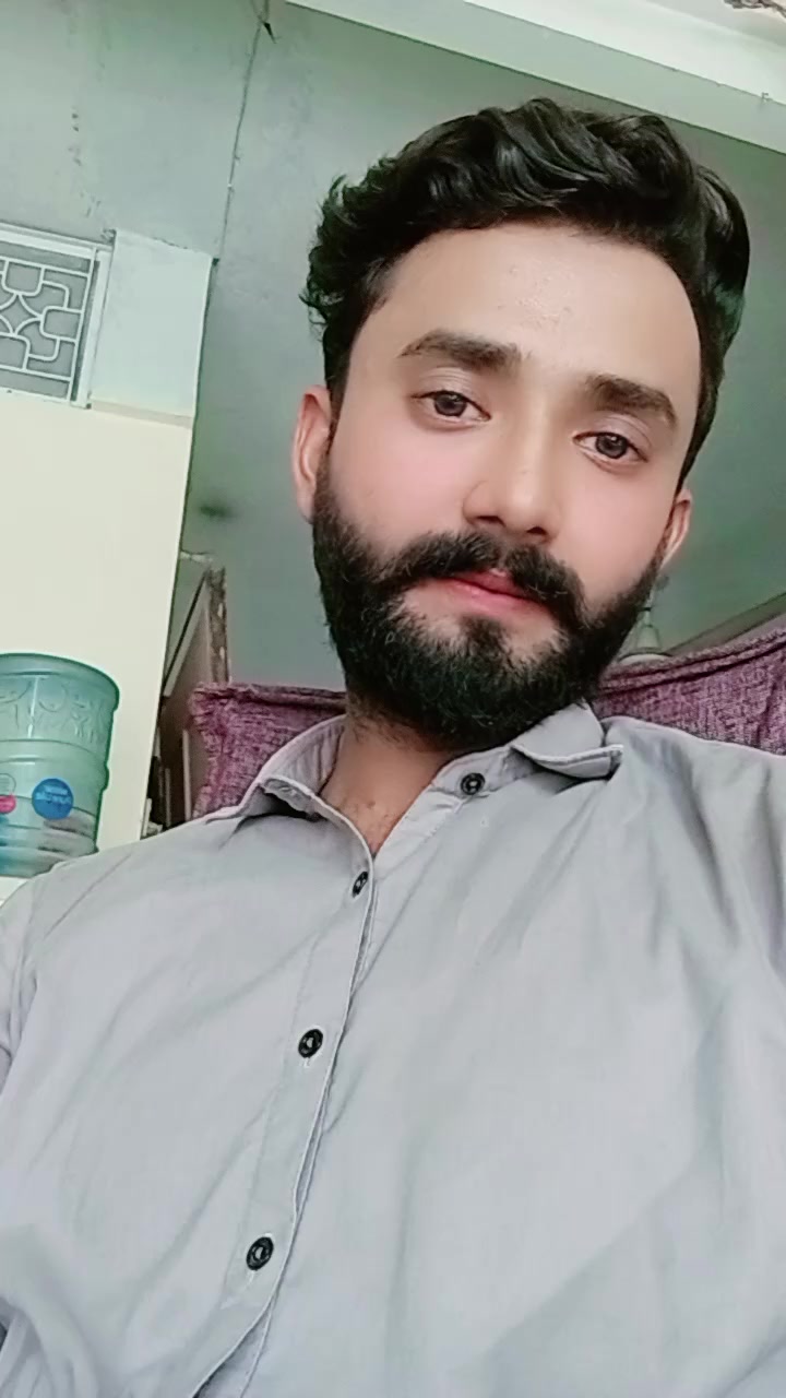 @Aqeel Ansari...💢🫥