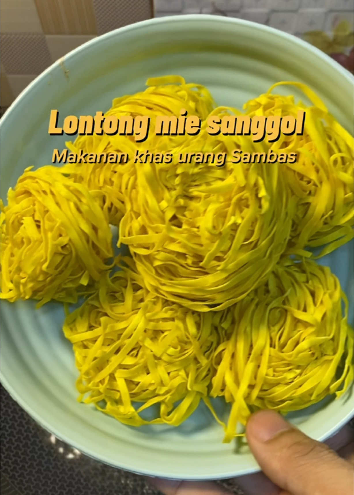 @Anak Mak ngah | حمبالي.