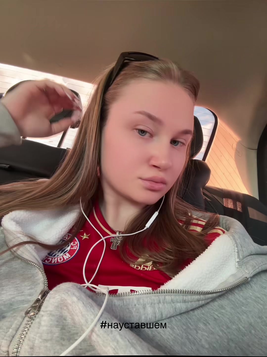 @lil1any