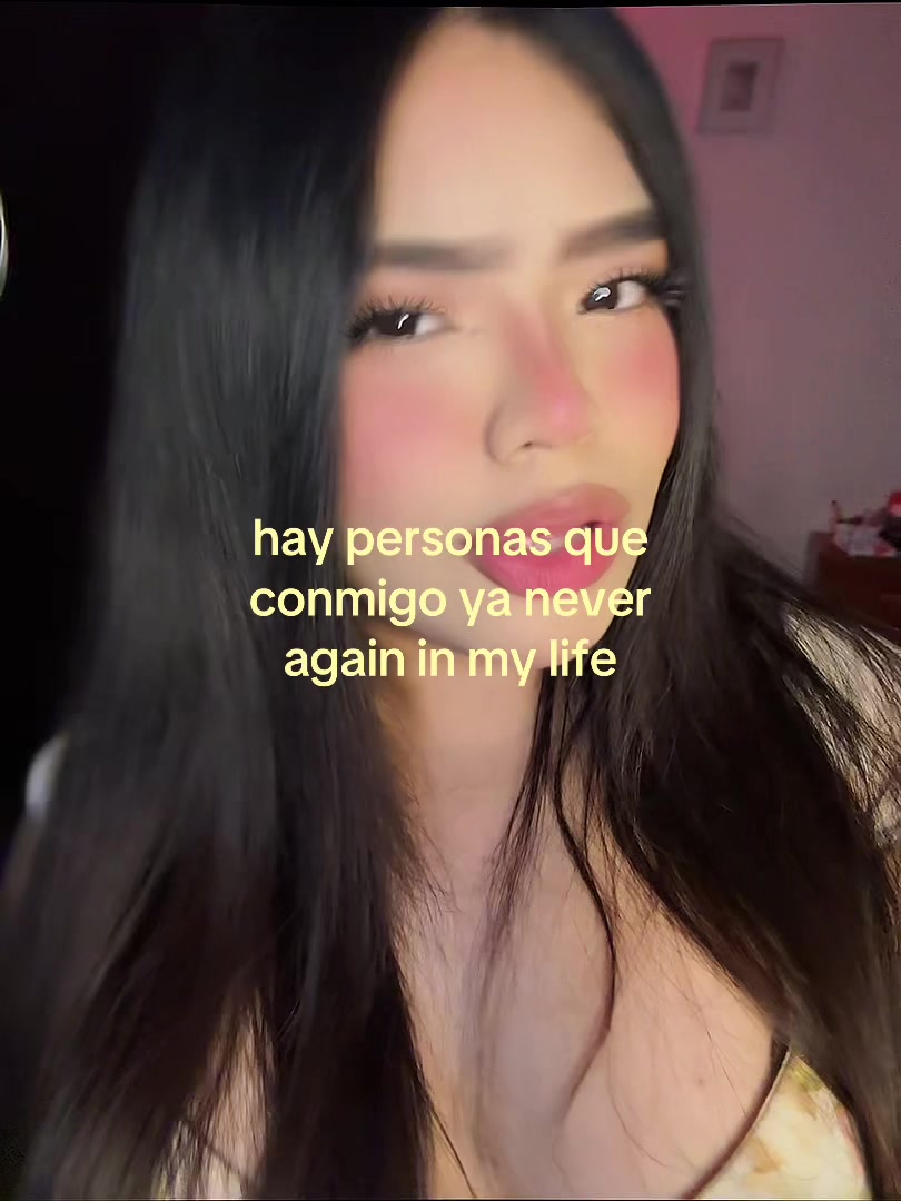 @Y U L I A N A 🦋