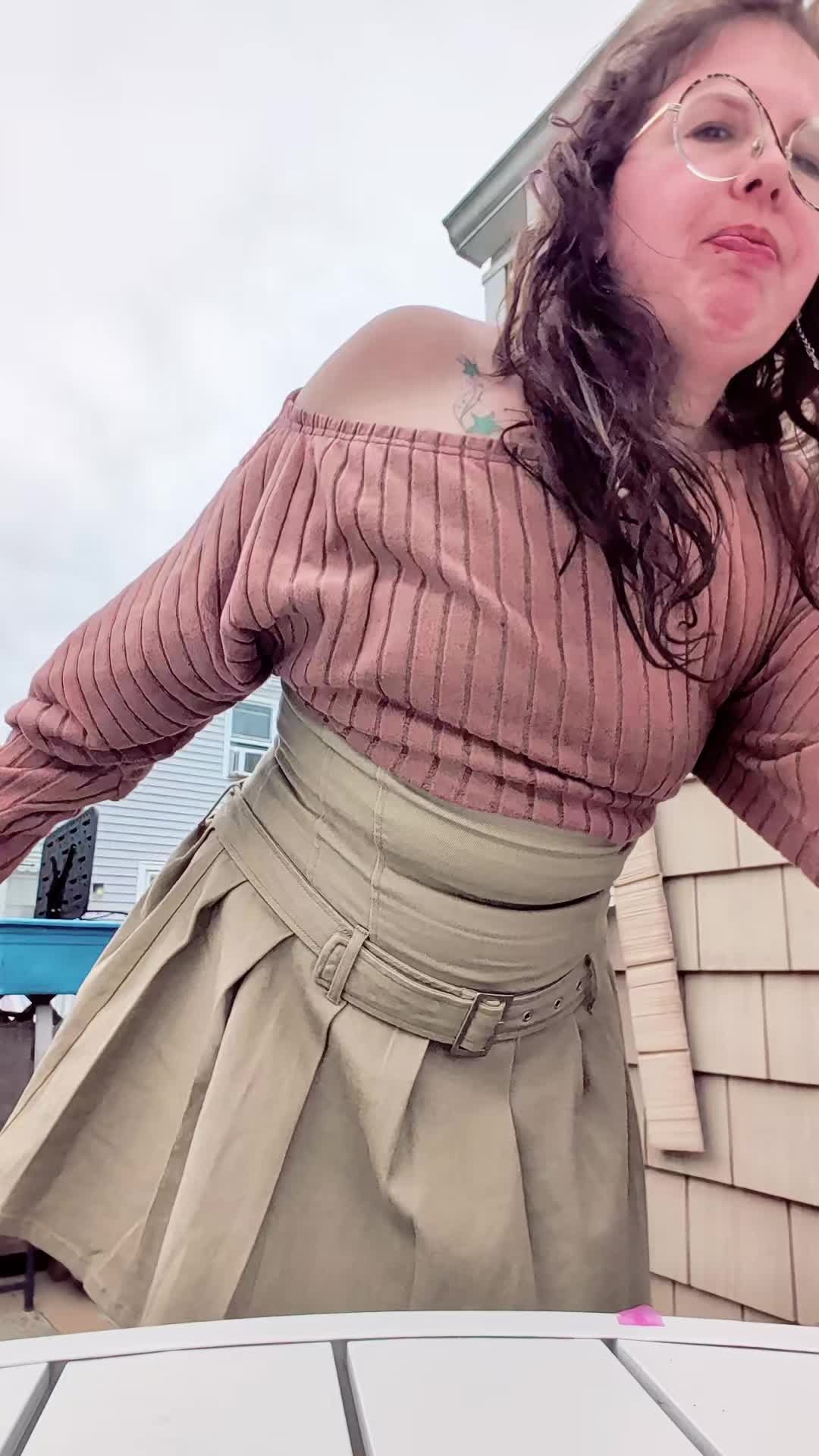 @Chellyissomewhere710