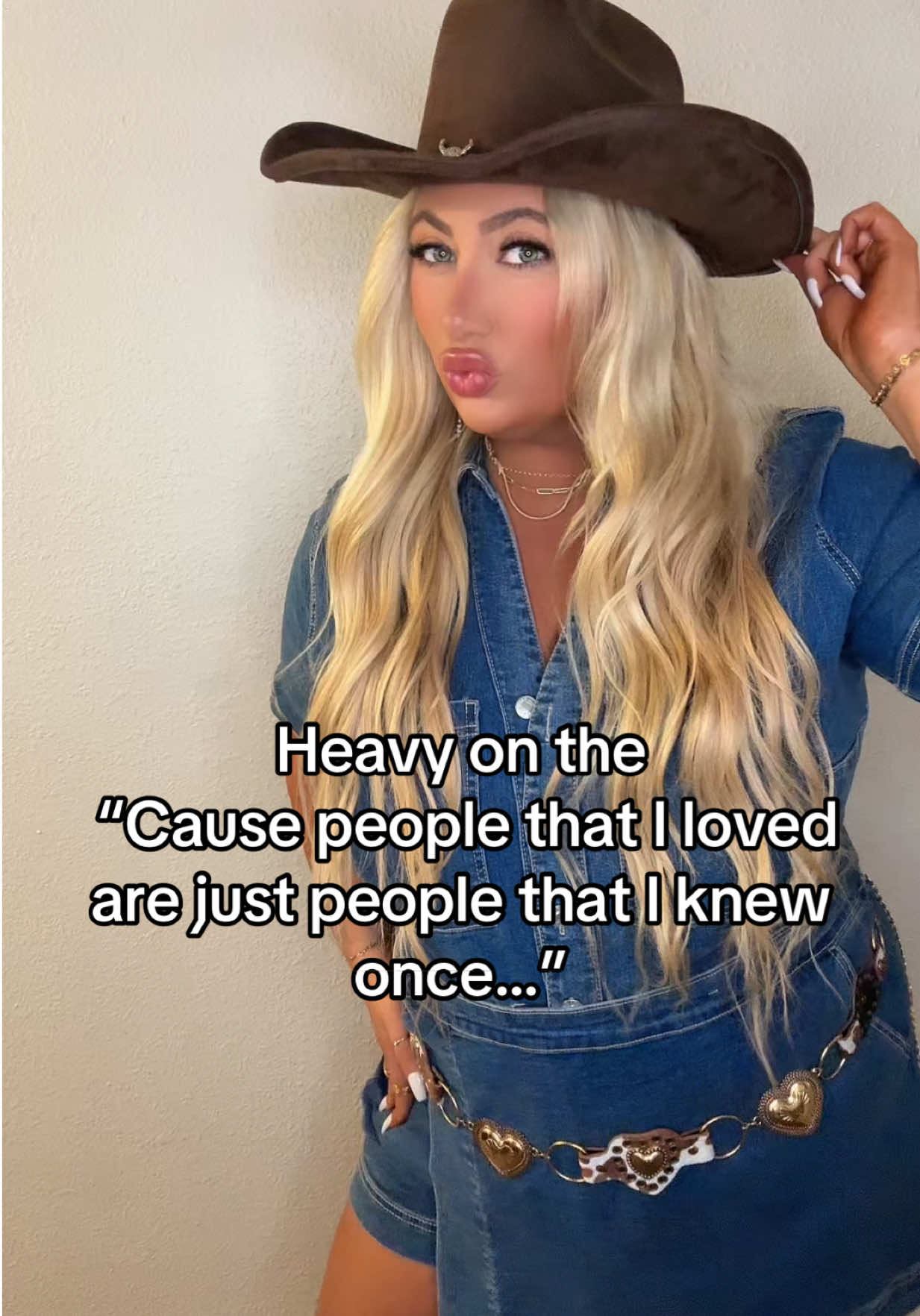 @ASHLEY KING