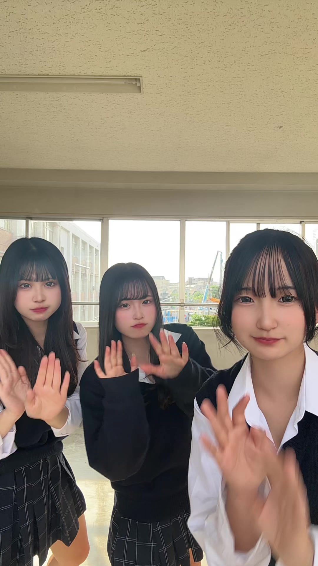 @奈々（ななみ）