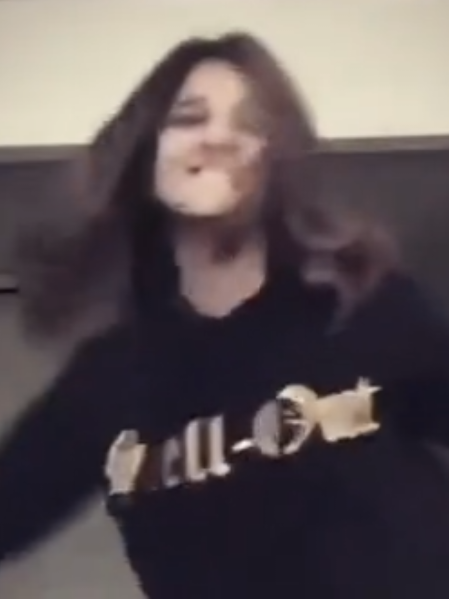 @...