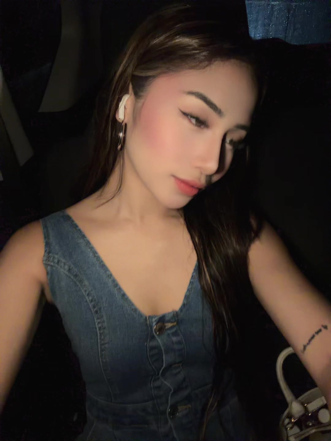 @Raya Llorin