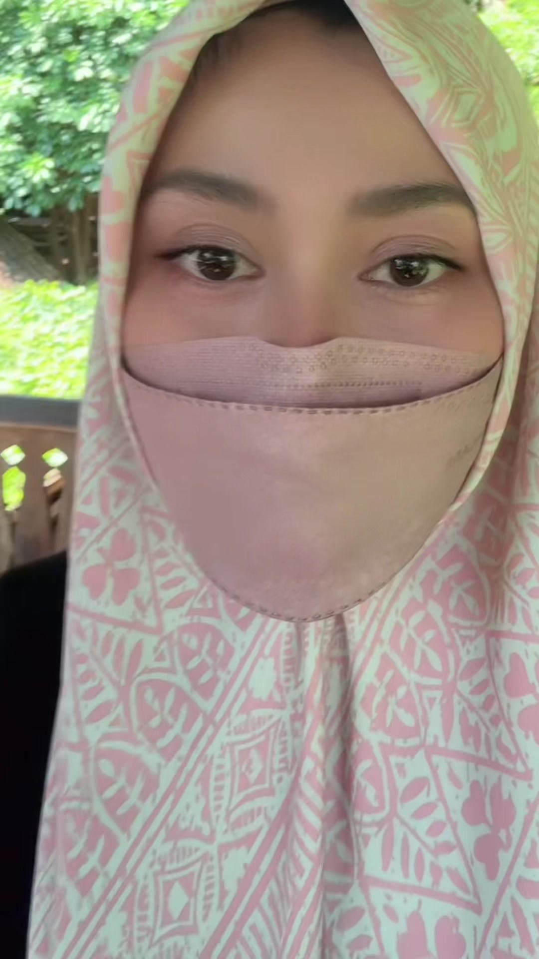 @Angella