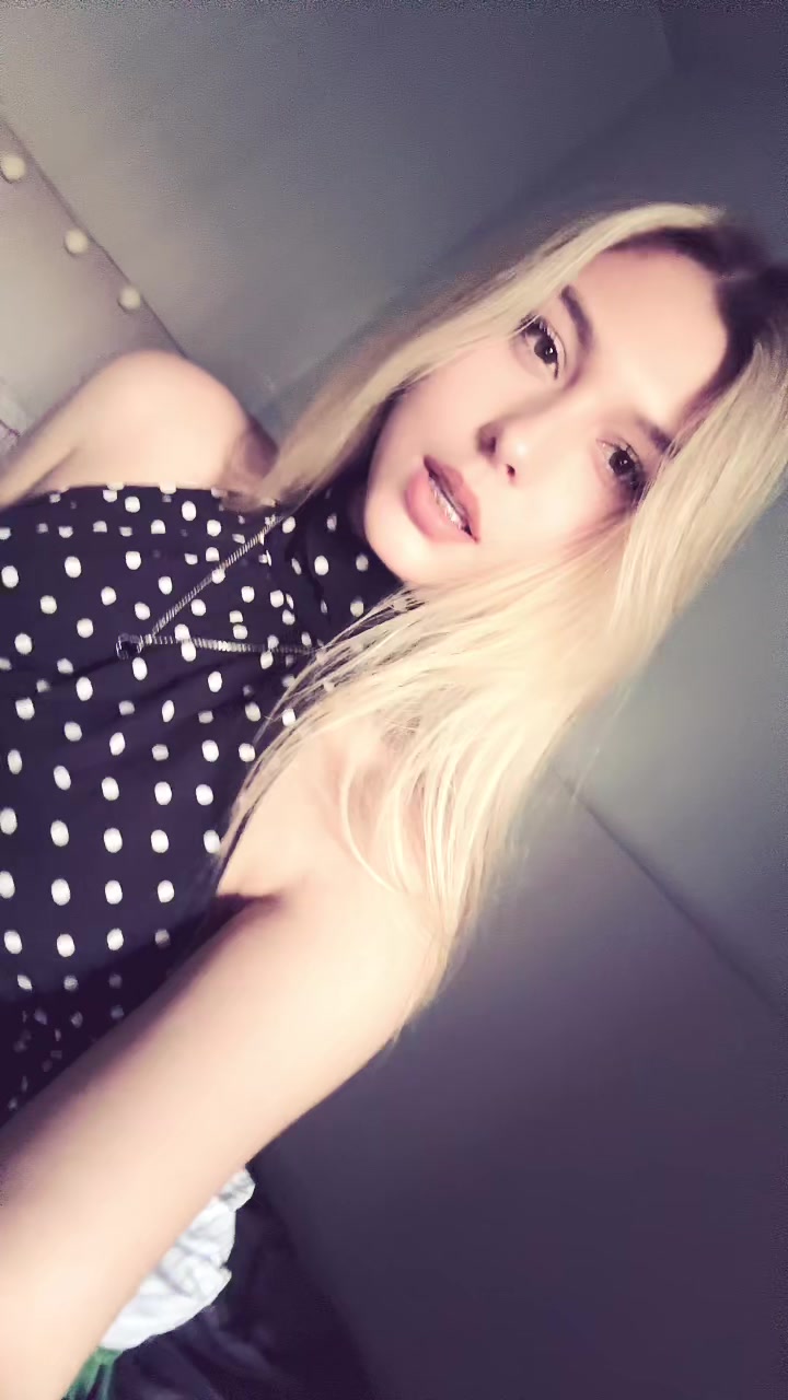 @szllanna