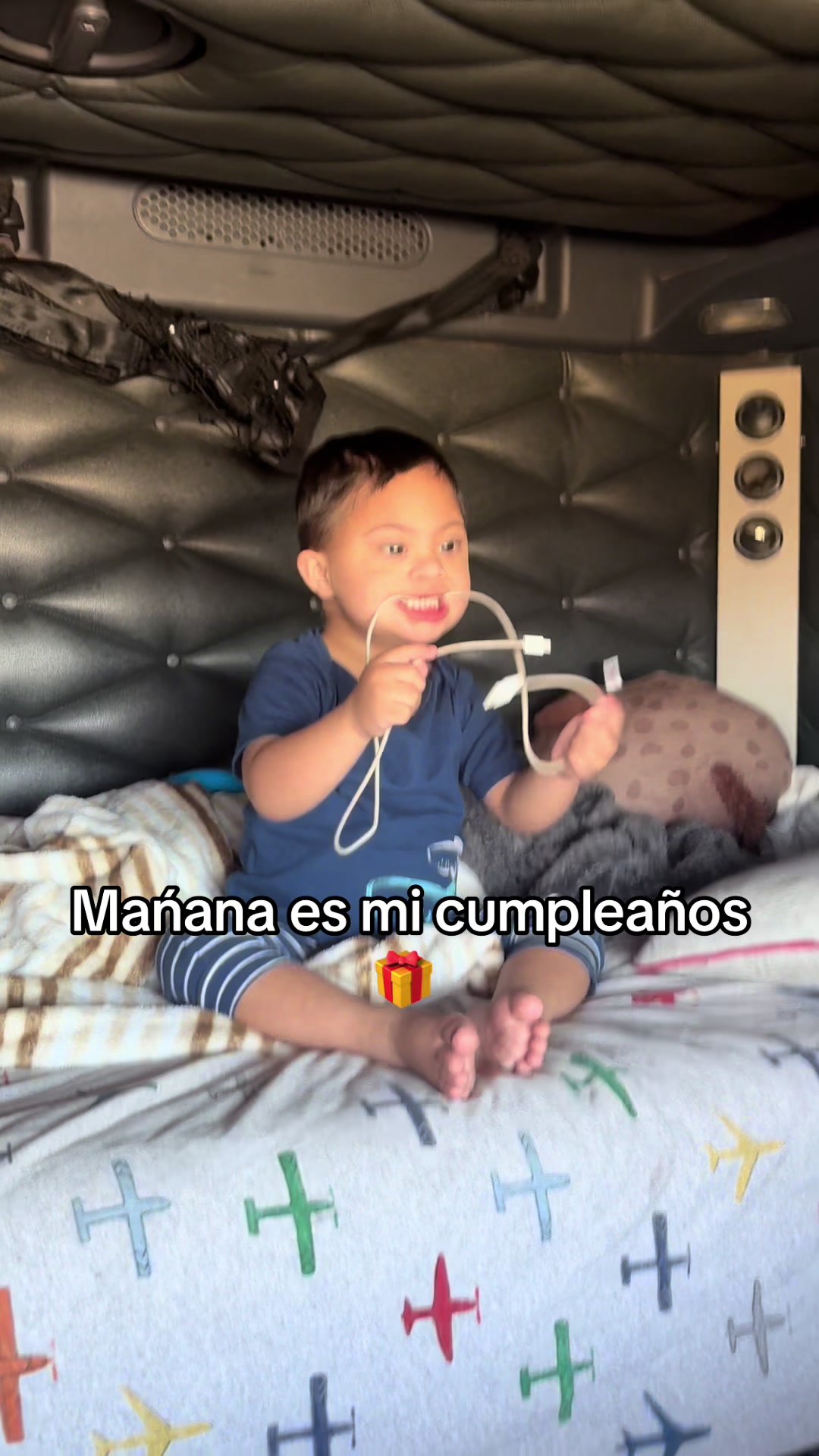 @Soy Aiden 💙💛