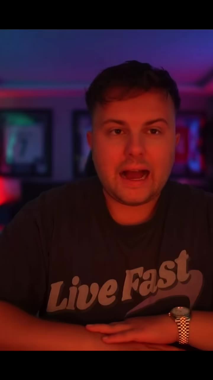 @Dark🇩🇰💙🤍🖤