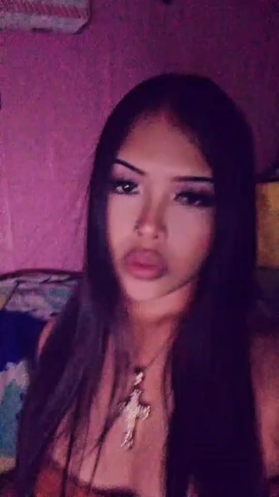 @everybodycallsmebratzbaddiest