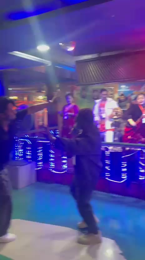 @अर्जुन सेन्चुरी &szlig;&kappa;.(गाउँले)