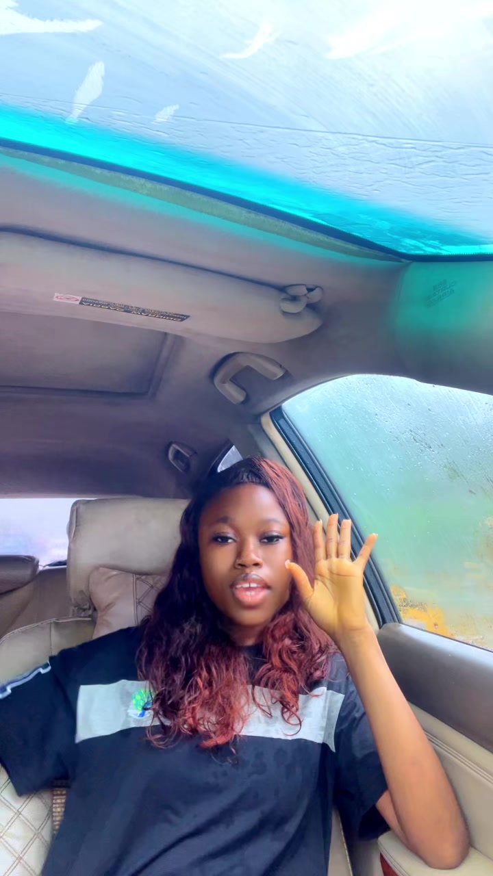 @LADY FSK 🇸🇱
