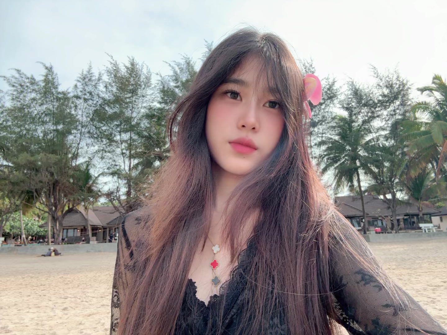 @Suzyy